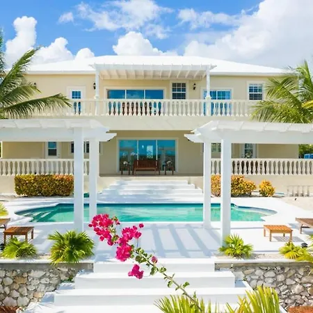 Turquoise Dream Villa @ Long Bay With Private Pool
